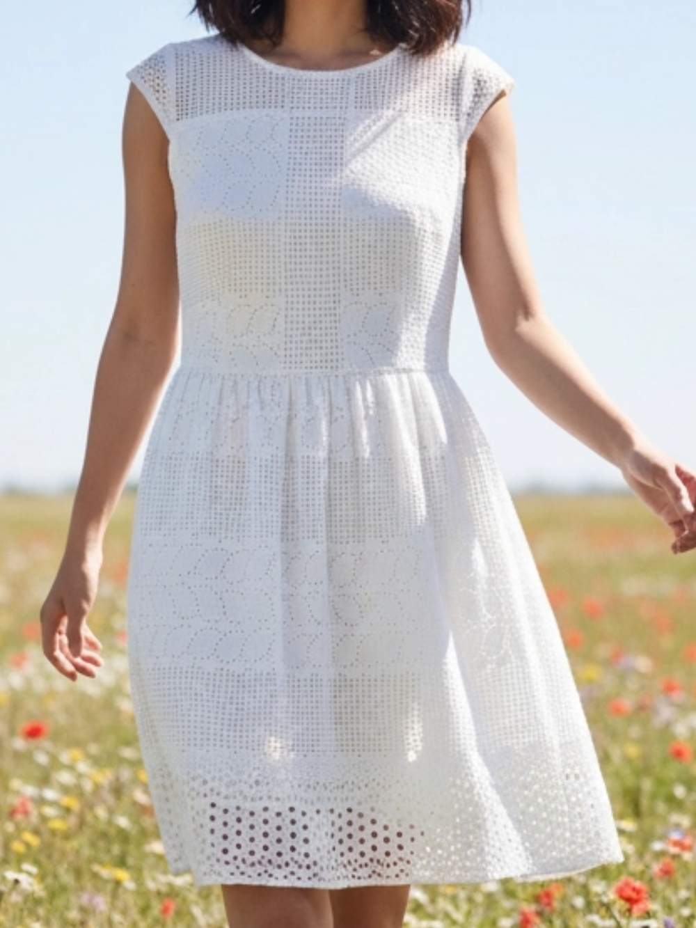 Betsey Johonson White Eyelet Lace Baby Doll Modern Dress Size 8